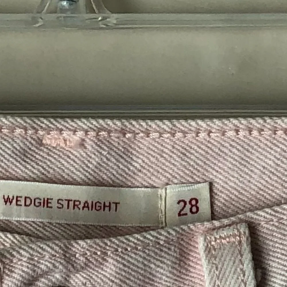 LEVI'S WEDGIE STRAIGHT JEANS - Picture 10 of 10